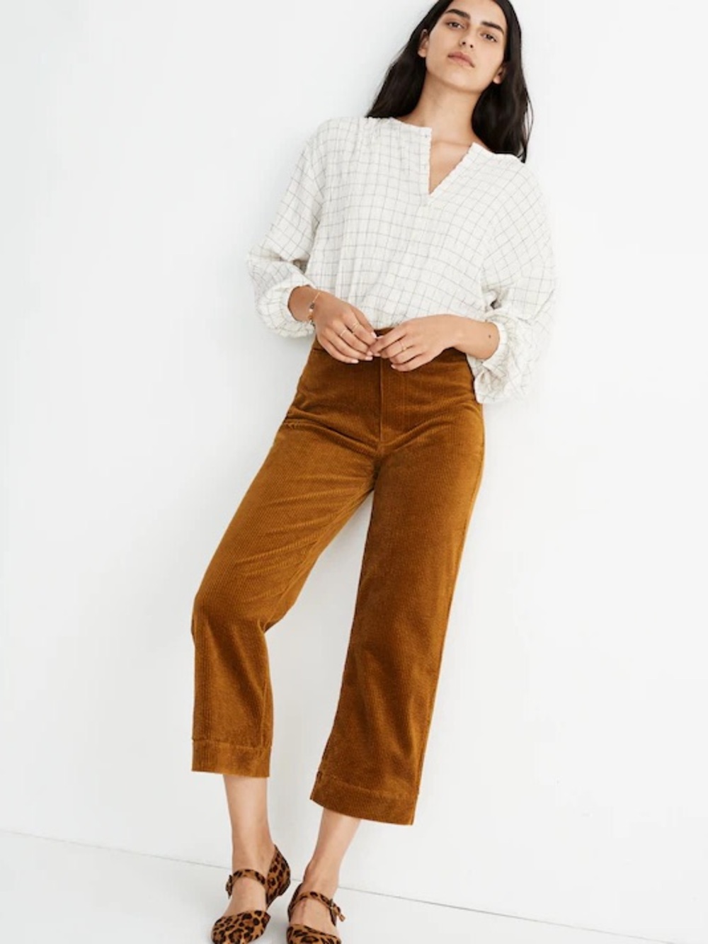 Slim Emmett Wide-Leg Crop Pants: Corduroy Edition in Antique Gold